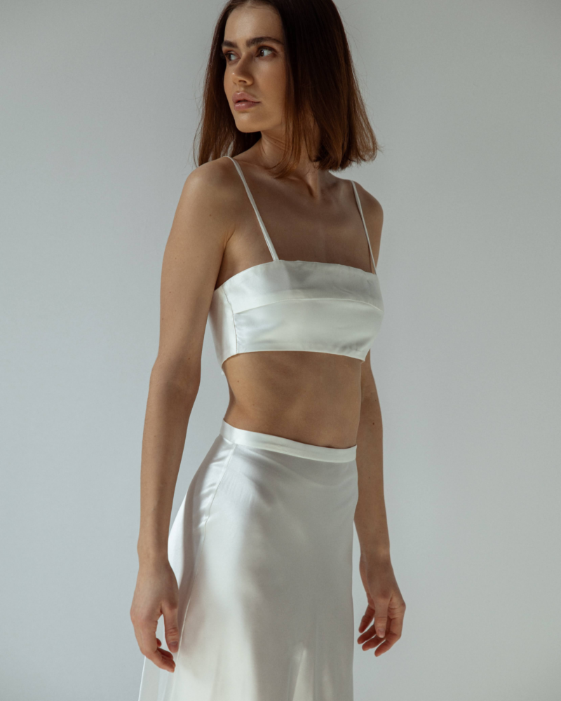 Jedwabny crop top – ecru